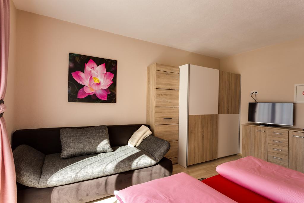 Biancas Ferienwohnung Im Haus Roswitha Tumpen Dış mekan fotoğraf
