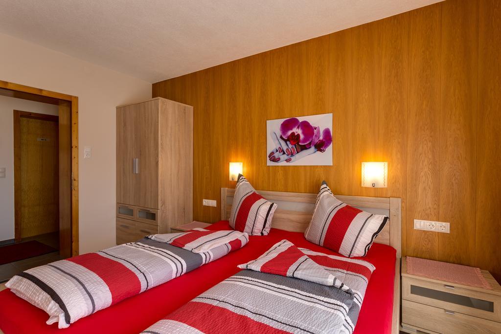 Biancas Ferienwohnung Im Haus Roswitha Tumpen Dış mekan fotoğraf